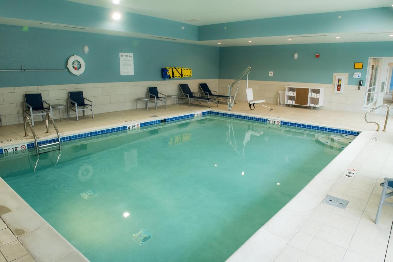 Holiday Inn Express & Suites - Merrillville By Ihg Екстер'єр фото