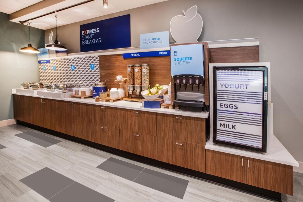 Holiday Inn Express & Suites - Merrillville By Ihg Екстер'єр фото
